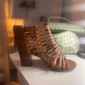 Women Brown Heels